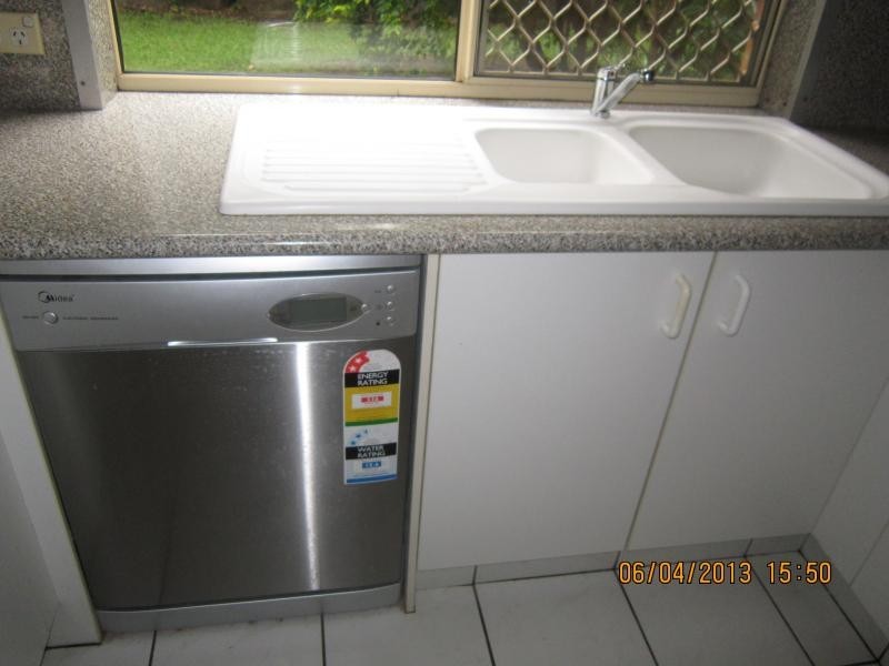 32 Riverview Road, Nerang QLD 4211