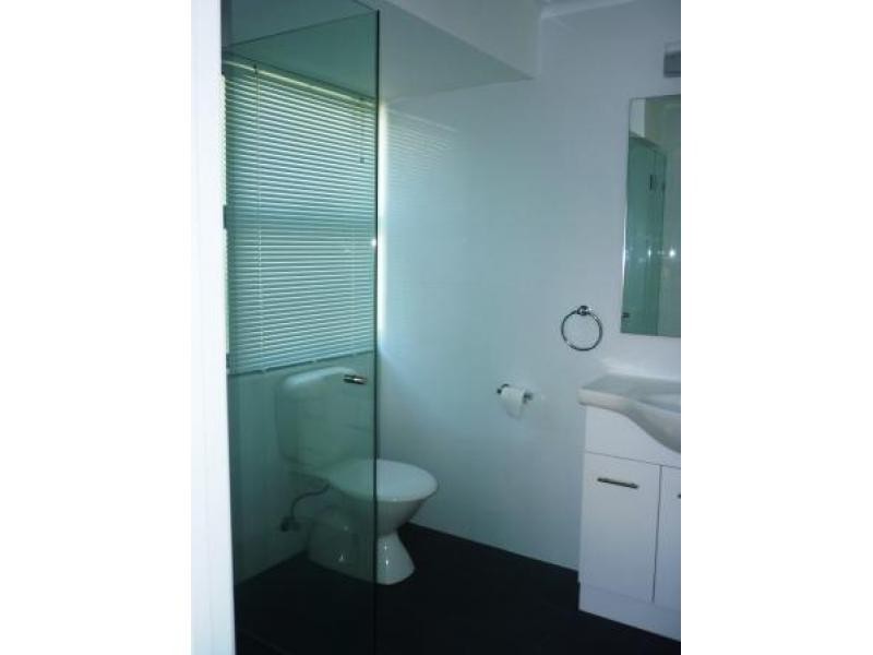 415 Boat Harbour Drive, Torquay QLD 4655