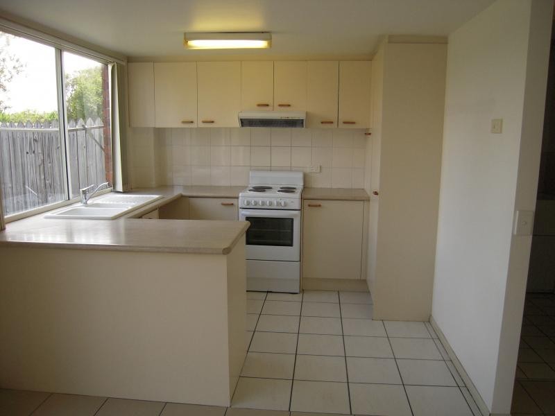 643 Pine Ridge Road, Biggera Waters QLD 4216