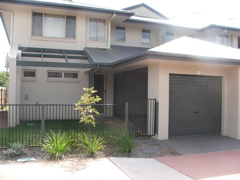 1 Ibis Boulevard, Eli Waters QLD 4655