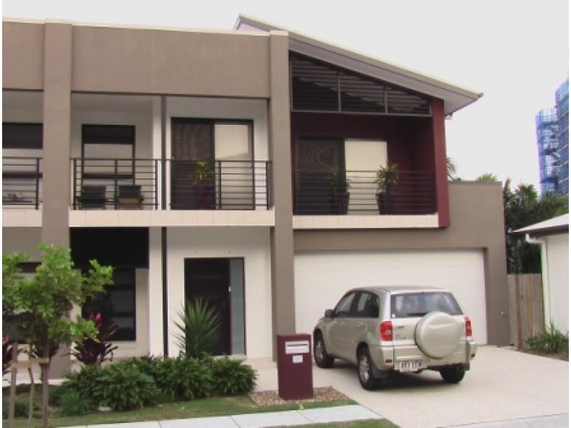 16 Surbiton Court, Carindale QLD 4152