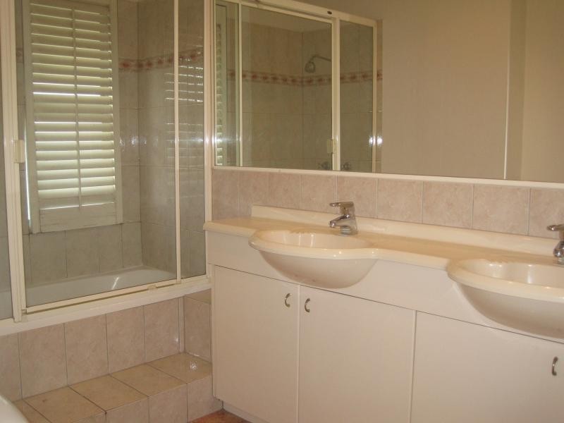 769 Brunswick St, New Farm QLD 4005