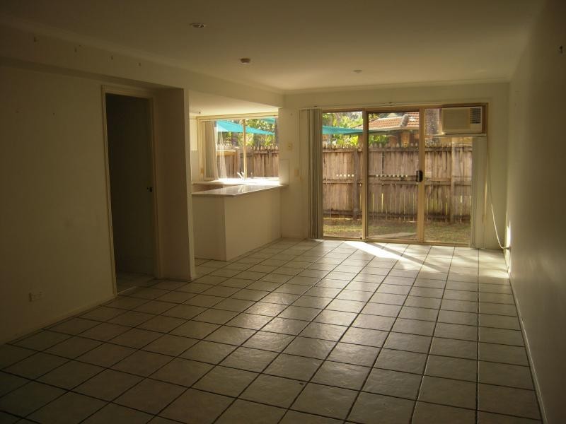 643 Pine Ridge Road, Biggera Waters QLD 4216