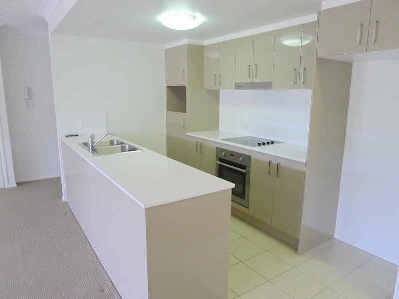 35 Hamilton Road, Moorooka QLD 4105