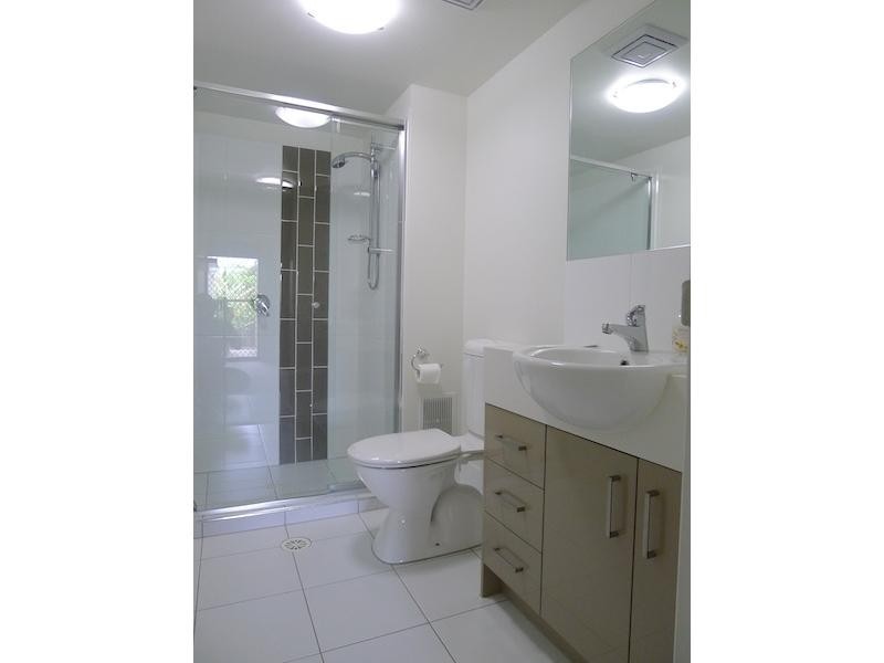 35 Hamilton Road, Moorooka QLD 4105