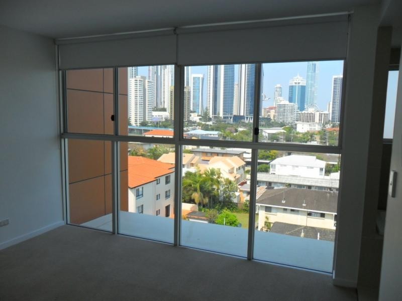 53 Darrambal, Chevron Island QLD 4217