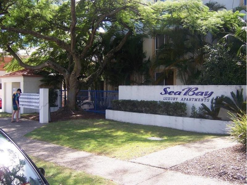 3-5 Norman Street, Southport QLD 4215
