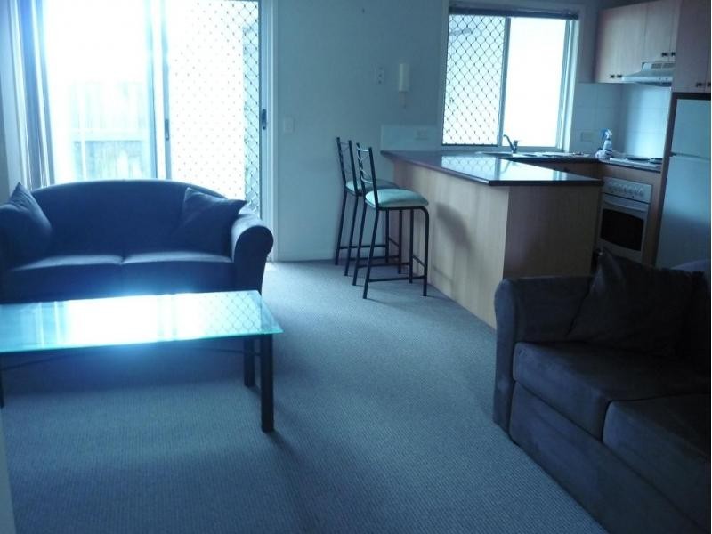 Ashmore QLD 4214