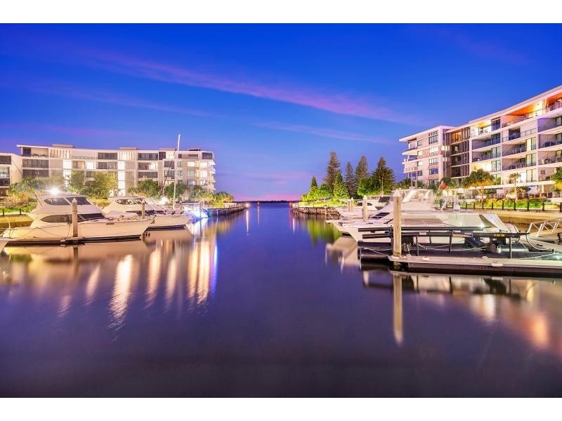 3505/323 Bayview Street, Hollywell QLD 4216