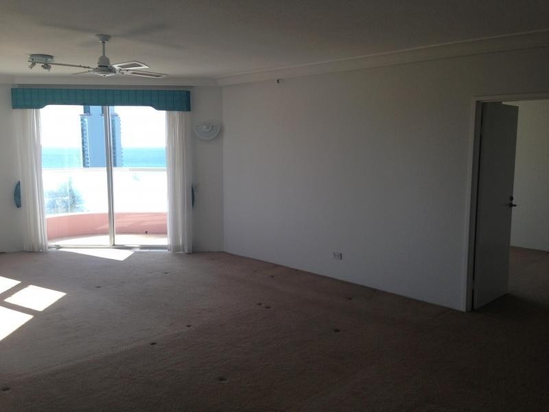 12 Commodore Drive, Paradise Waters QLD 4217