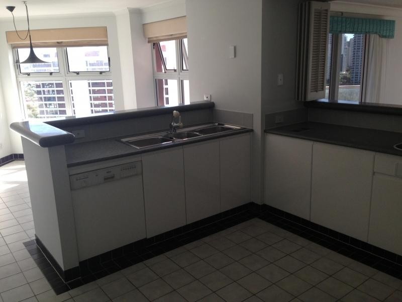 12 Commodore Drive, Paradise Waters QLD 4217