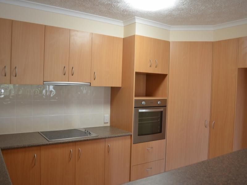 SEA PEARL 1880 Gold Coast highway, Burleigh Heads QLD 4220