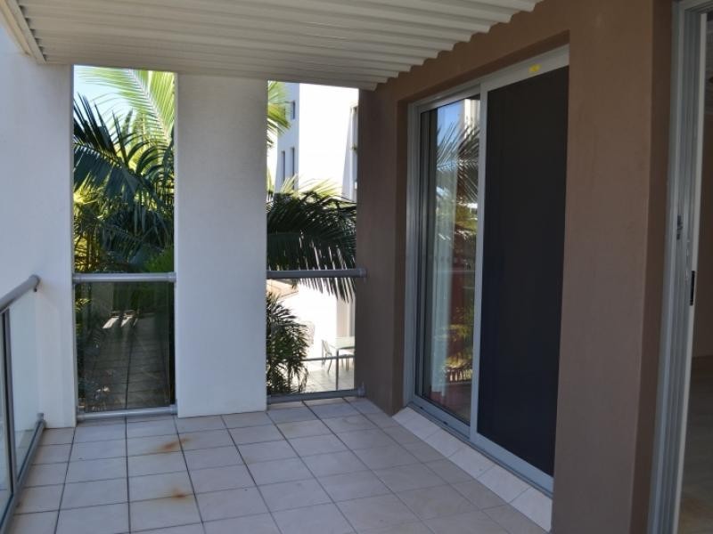 SEA PEARL 1880 Gold Coast highway, Burleigh Heads QLD 4220