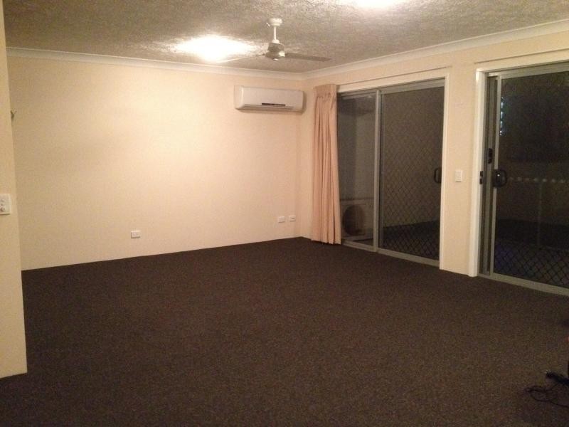 SEA PEARL 1880 Gold Coast highway, Burleigh Heads QLD 4220