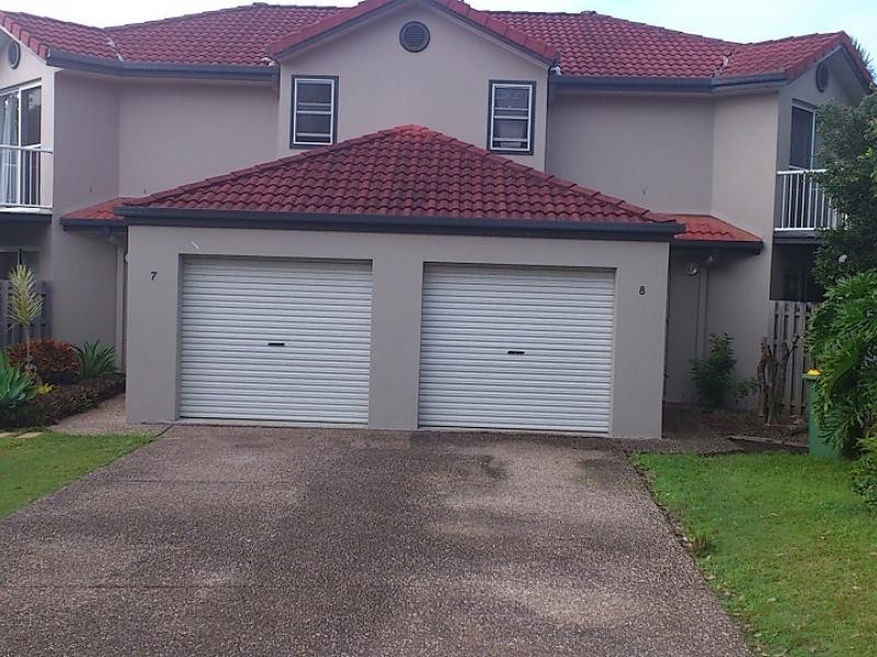 6 Buddy Holly Close, Parkwood QLD 4214