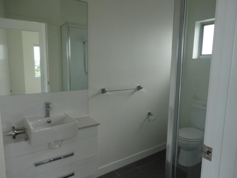 28 Carl Street, Woolloongabba QLD 4102