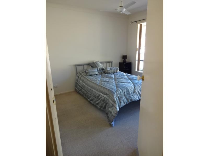 20 BROWN STREET, Labrador QLD 4215