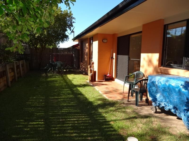 20 BROWN STREET, Labrador QLD 4215