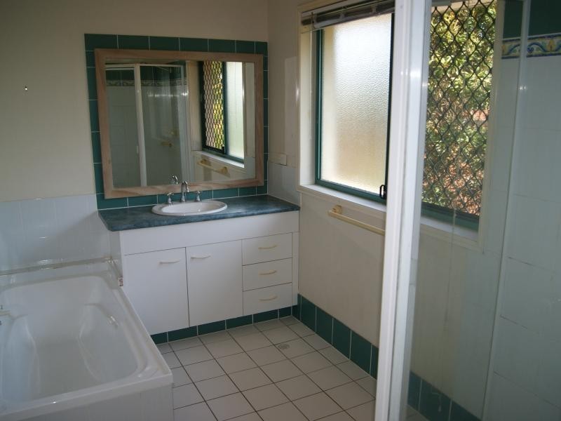 28 Ancona St, Carrara QLD 4211