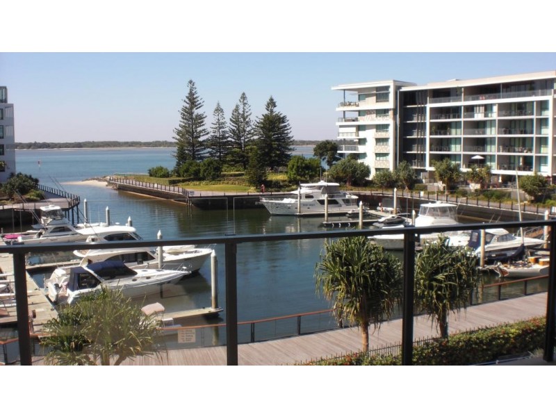 323 Bayview Street, Hollywell QLD 4216