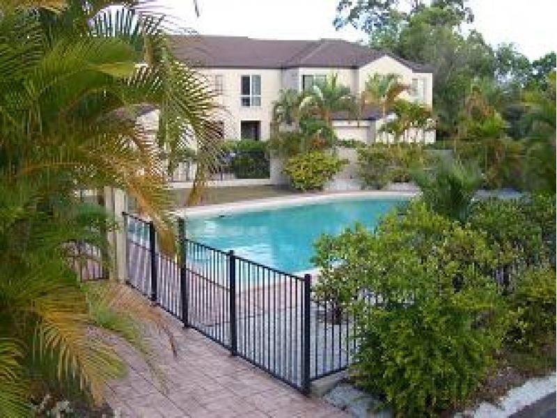 60 Ancona St, Carrara QLD 4211