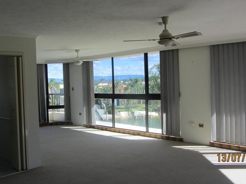 Paradise Waters QLD 4217