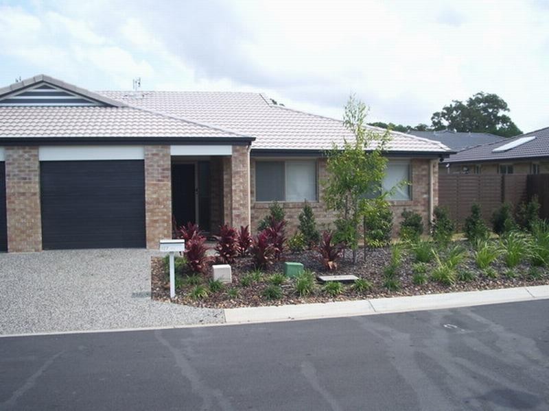 230 Pulgul St, Urangan QLD 4655