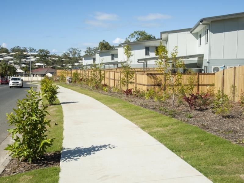 2 Beezley Street, Glen Eden QLD 4680