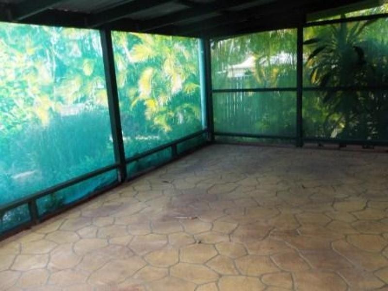 62 CADDY AVE, Urraween QLD 4655