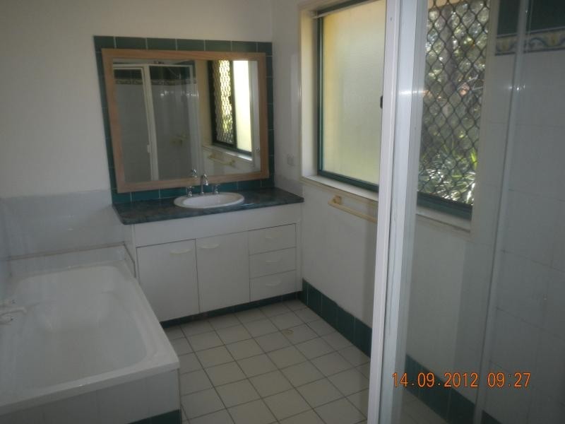 28 Ancona St, Carrara QLD 4211