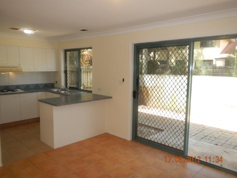 28 Ancona St, Carrara QLD 4211