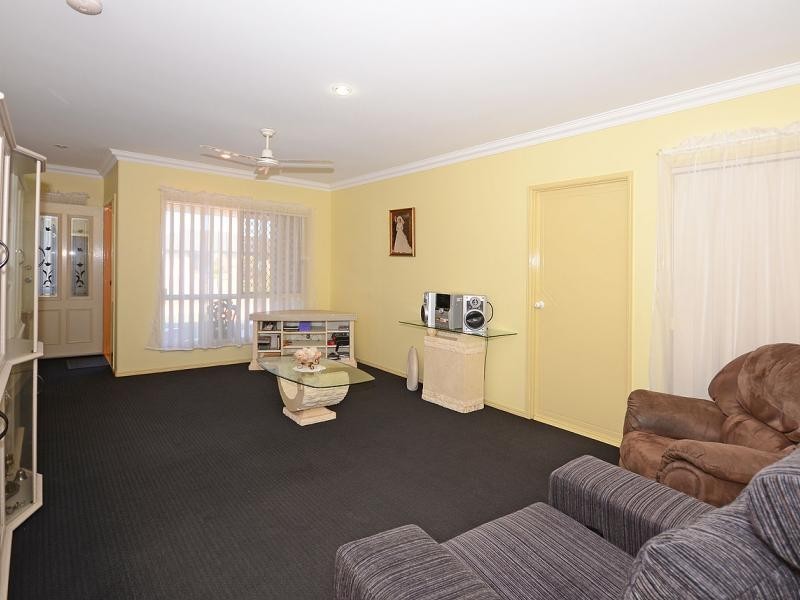 13 Kestrel Court, Eli Waters QLD 4655