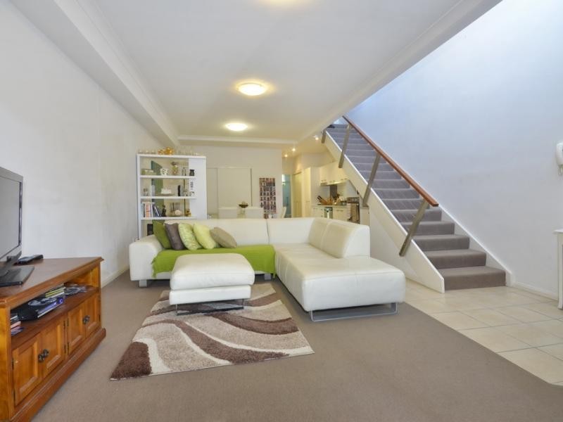 65 Berwick St, Fortitude Valley QLD 4006