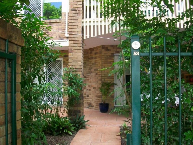 82 Welsby, New Farm QLD 4005