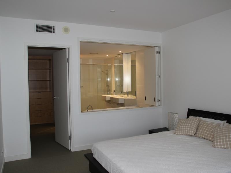 10 Pidgeon Close, West End QLD 4101