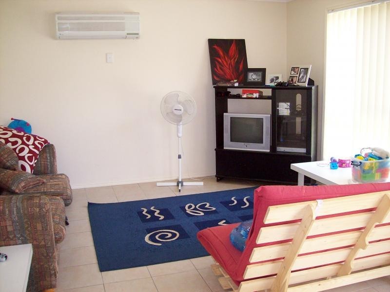 61 Johnston St, Carina QLD 4152