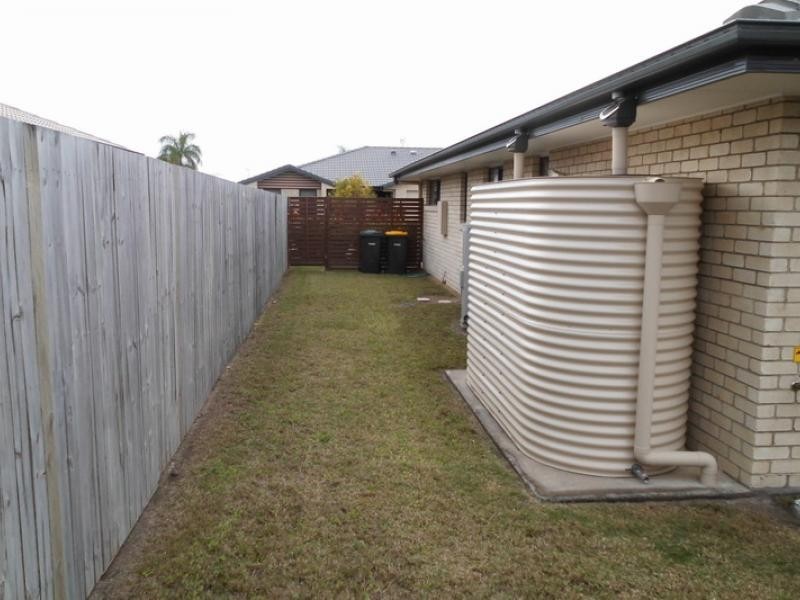 230 Pulgul St, Urangan QLD 4655