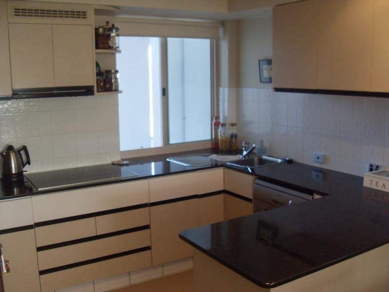 76 Chichester Drive, Arundel QLD 4214