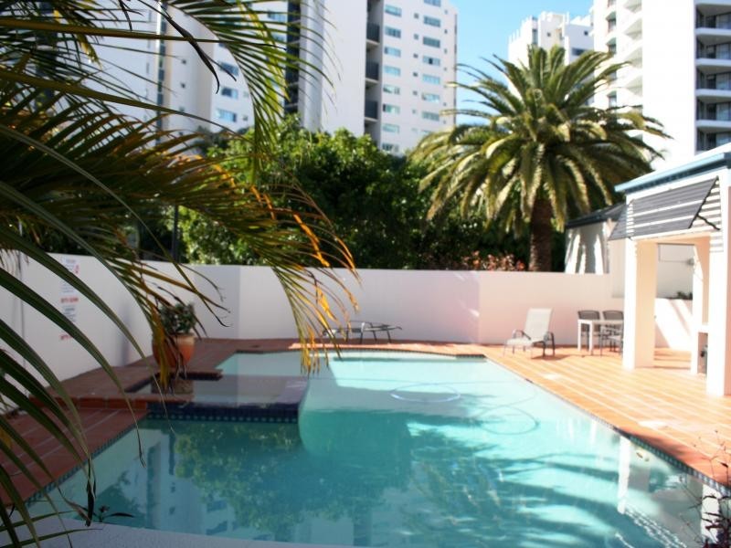 38 Labrador Street, Labrador QLD 4215