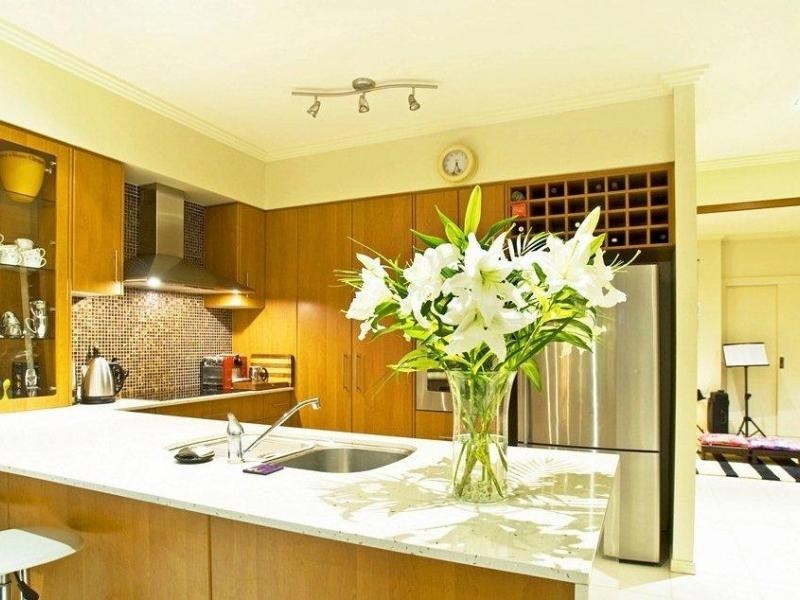 7 Broadwater St, Runaway Bay QLD 4216