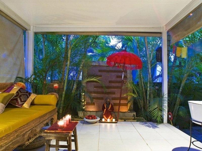 7 Broadwater St, Runaway Bay QLD 4216