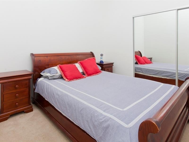 1 Ella St, Newstead QLD 4006