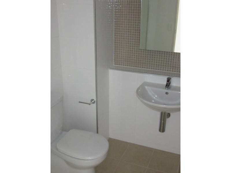 14 Oxley Ave, Woody Point QLD 4019