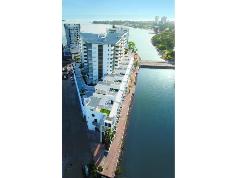 1-7 Duporth Avenue, Maroochydore QLD 4558