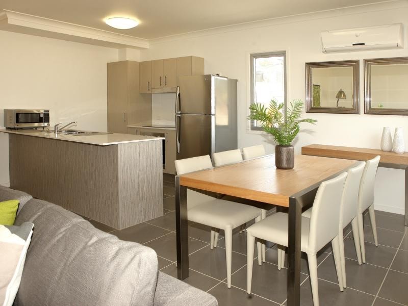 2 Beezley Street, Glen Eden QLD 4680