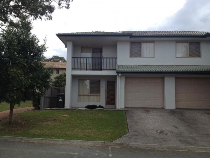 31 Johnston St, Carina QLD 4152