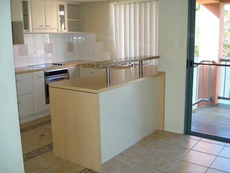 20 Fairway Drive, Clear Island Waters QLD 4226