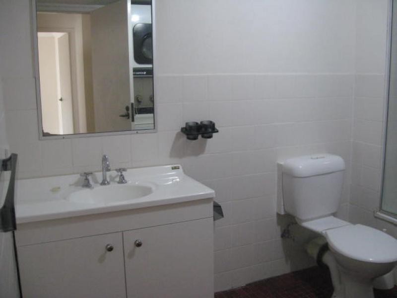 111 Markeri Street, Mermaid Waters QLD 4218