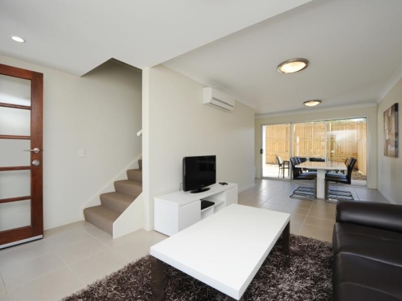 18 McCann Street, South Gladstone QLD 4680