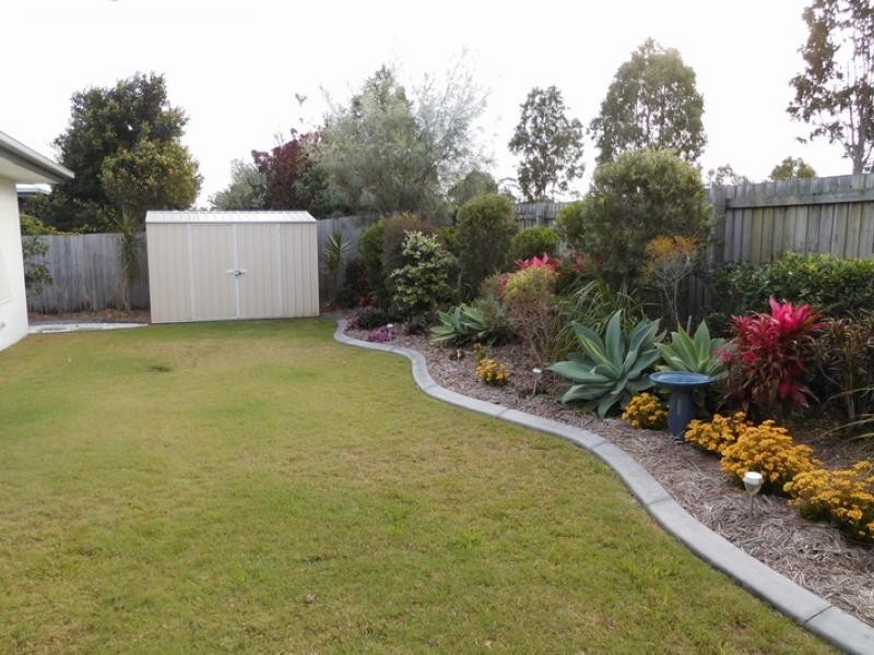 230 Pulgul St, Urangan QLD 4655